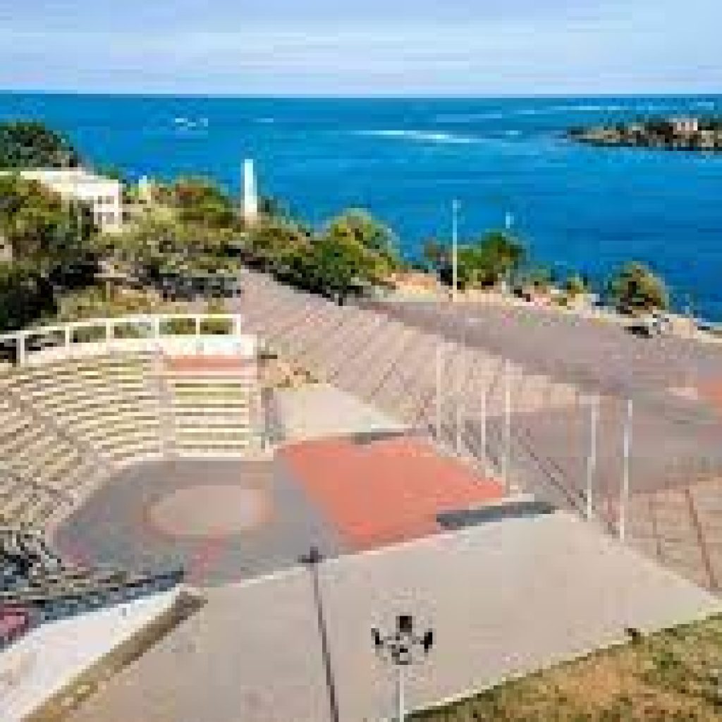 Mama Ngina Drive Water Front